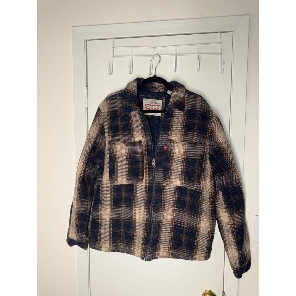 Rare Levi's men's  Wool Blend Shacket